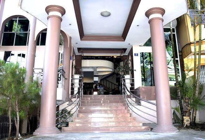 Hotel thuy lan