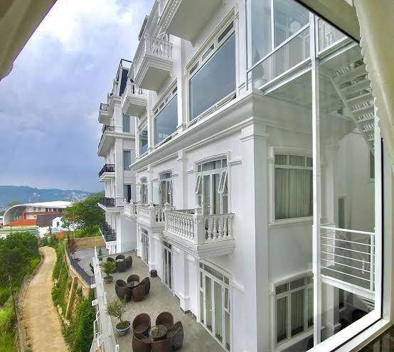 New life hotel
