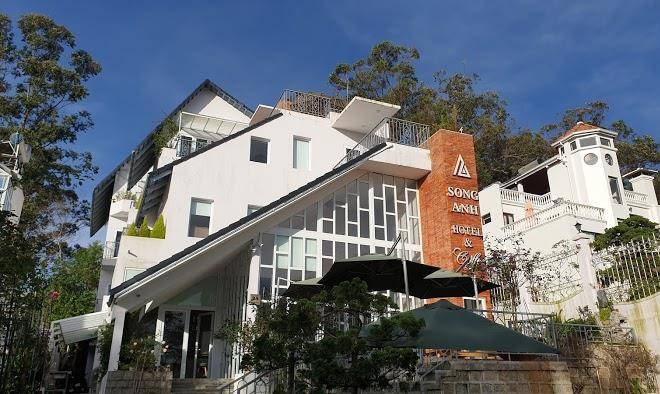 Song anh hotel
