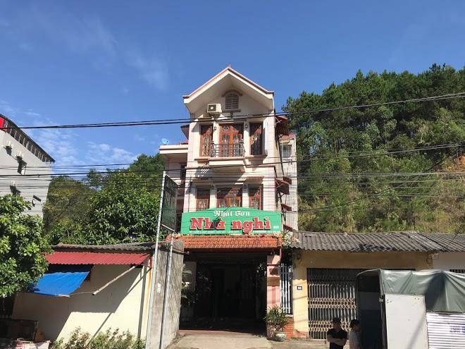 Nha ngh nht son hotel