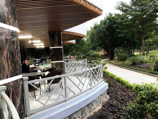 Cua lo golf resort