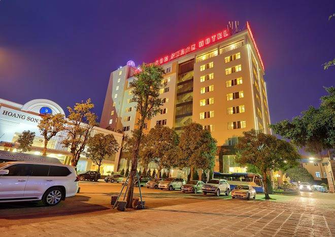 Hoang son peace hotel