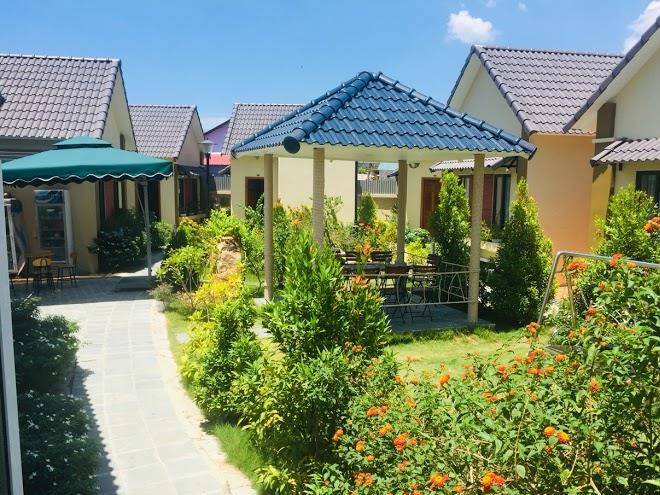 Aloha hotel binh tien