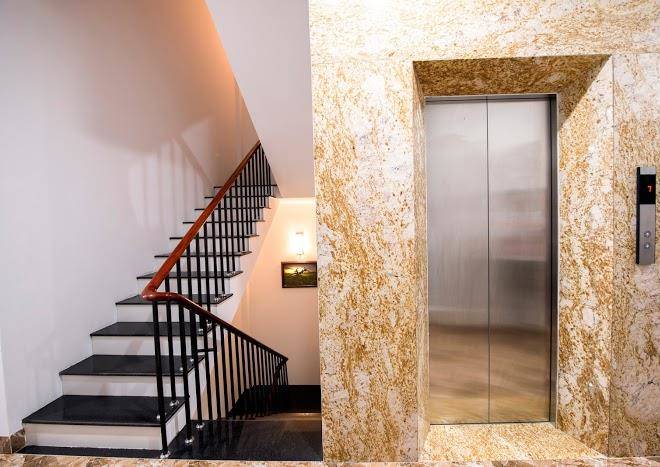 Dac tin luxury hotel