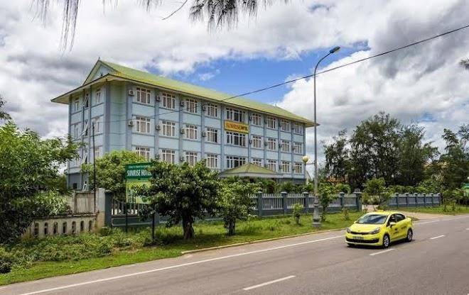 Sunrise hotel quang binh