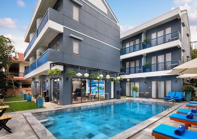The blue alcove hotel