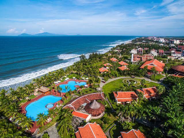 Tropical beach resort hoi an