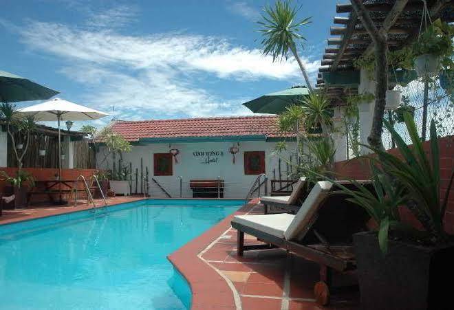 Vinh hung library hotel