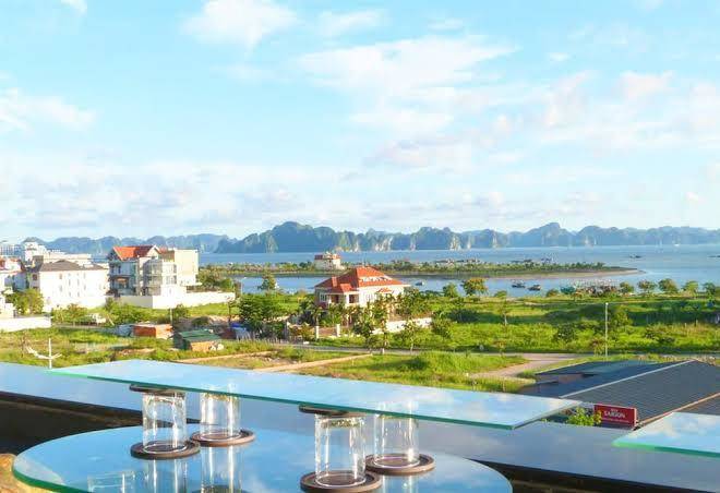 Halong palace hotel