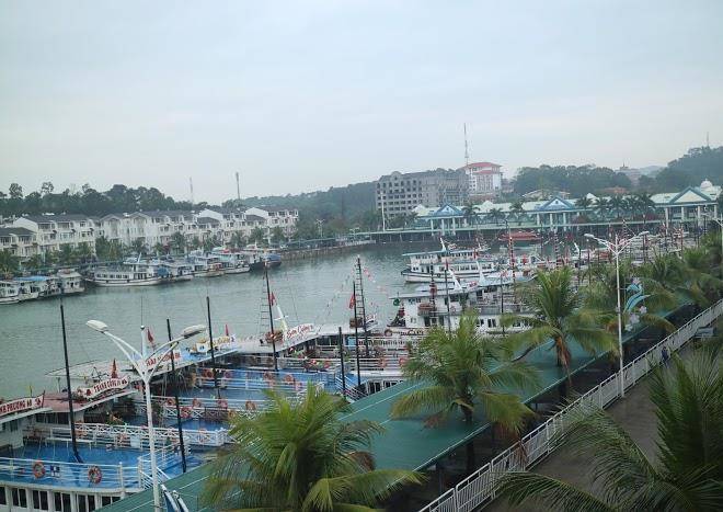 Tuan chau seaside hotel