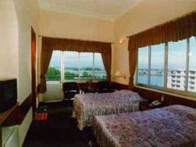 Hoa hong hotel