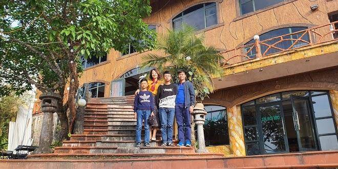 Huong rung hotel