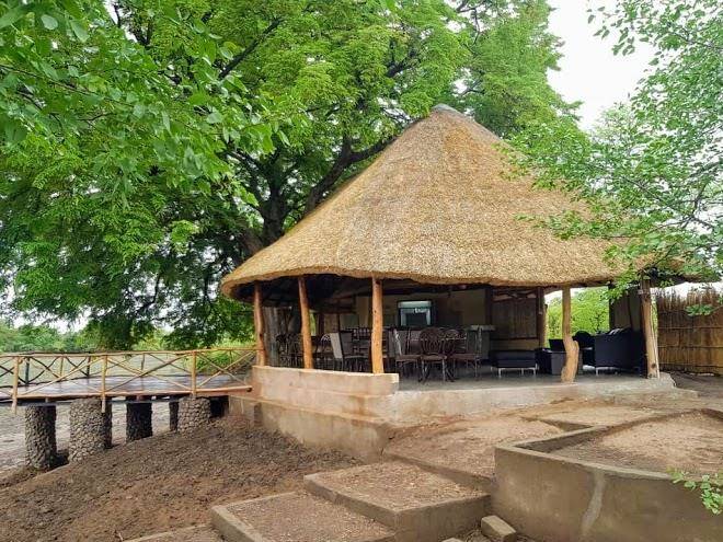 Njobvu safaris