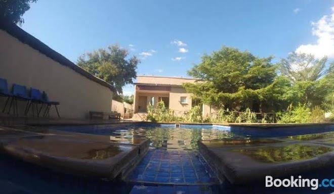 Golden days executive lodge livingstone