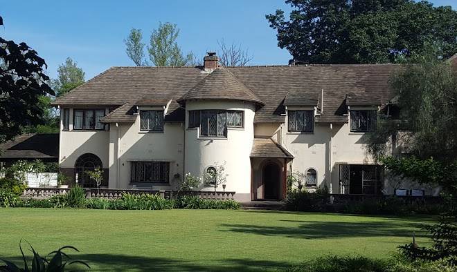 Chelmsford manor