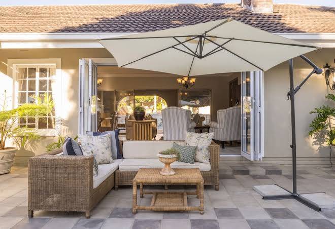 Number eighteen exclusive guest lodge