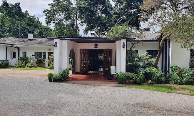 White horse inn