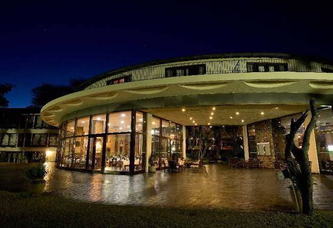 Hwange safari lodge