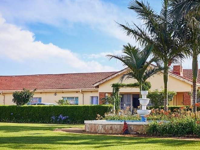 Bradley gardens lodge