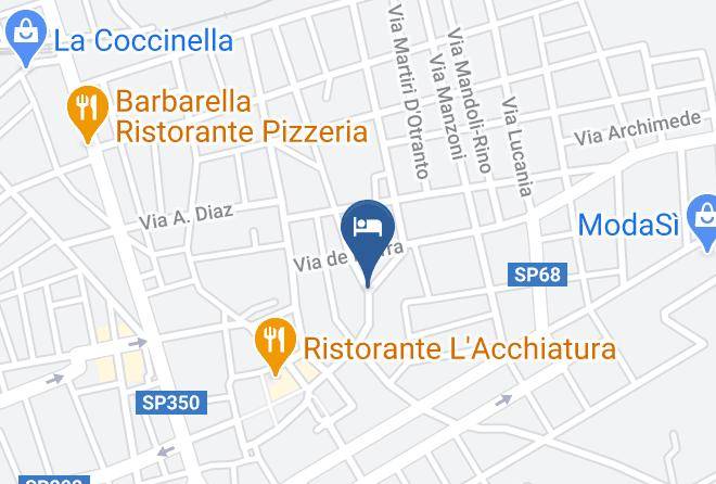 Lecce - Courtyard With Pool Maps