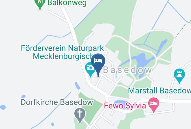 Mecklenburgische Seenplatte - Farmer Hotel Maps