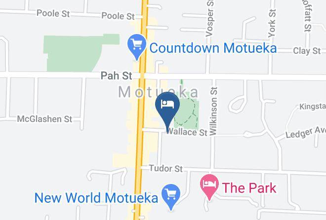 Motueka - Hat Trick Lodge Backpackers Maps