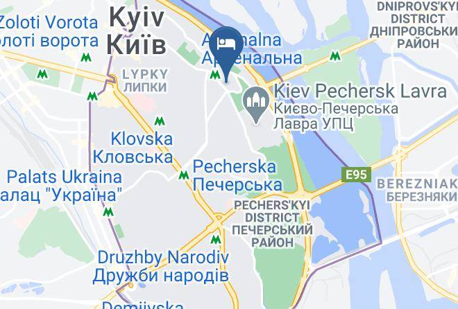 Kyiv - Hotel Salute Maps