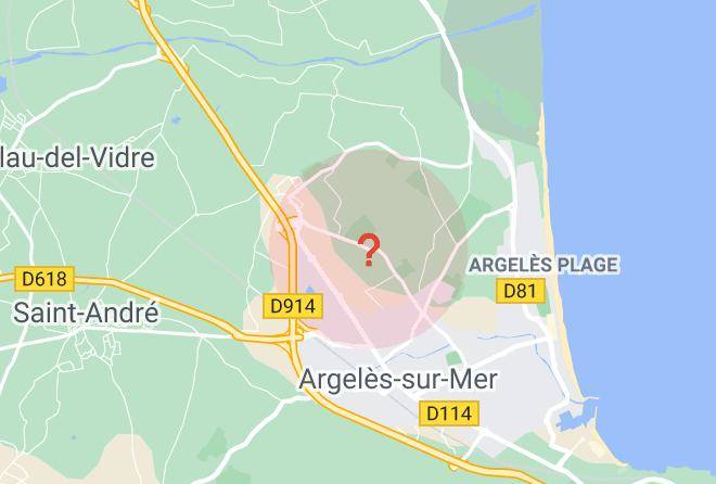 Pyrenees Orientales - Les Demeures De La Massan Maps