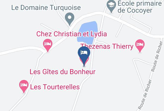 Le Moule - Les Gites Du Bonheur Maps