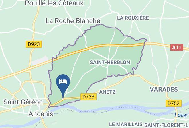 Loire Atlantique - Logis Hotel De La Loire Maps